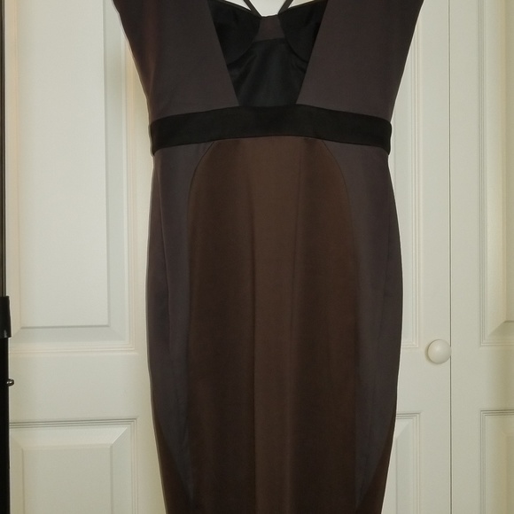 Dress - Picture 3 of 5